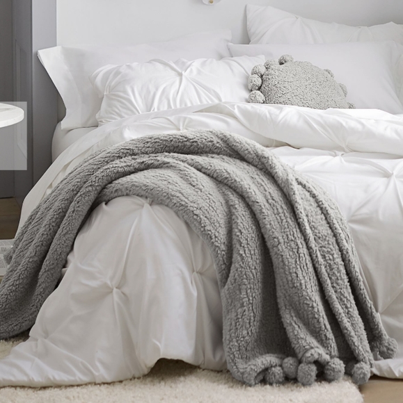 Pottery Barn Teen Bedding Pottery Barn Light Grey Cozy Pom Sherpa